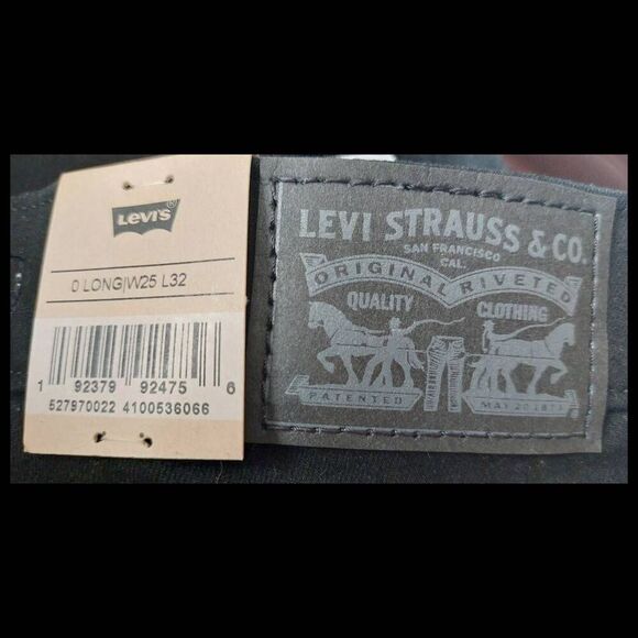 NEW Levi's 720 High Rise Super Skinny Jeans Black Hyperstretch 25x32 - Picture 9 of 9